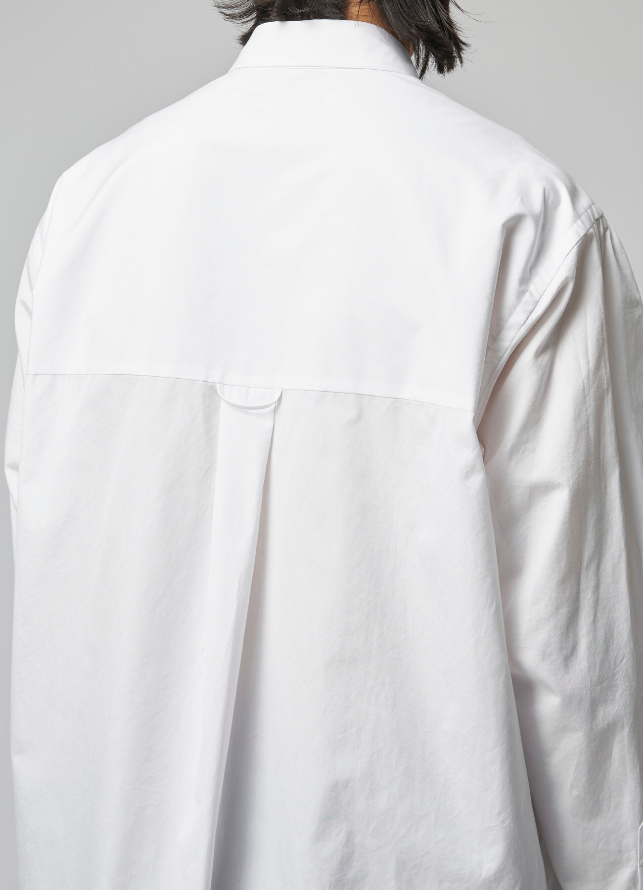 CLASSIC COTTON BROADCLOTH SHIRT WITH WIDE SLEEVE PLACKETS(S WHITE