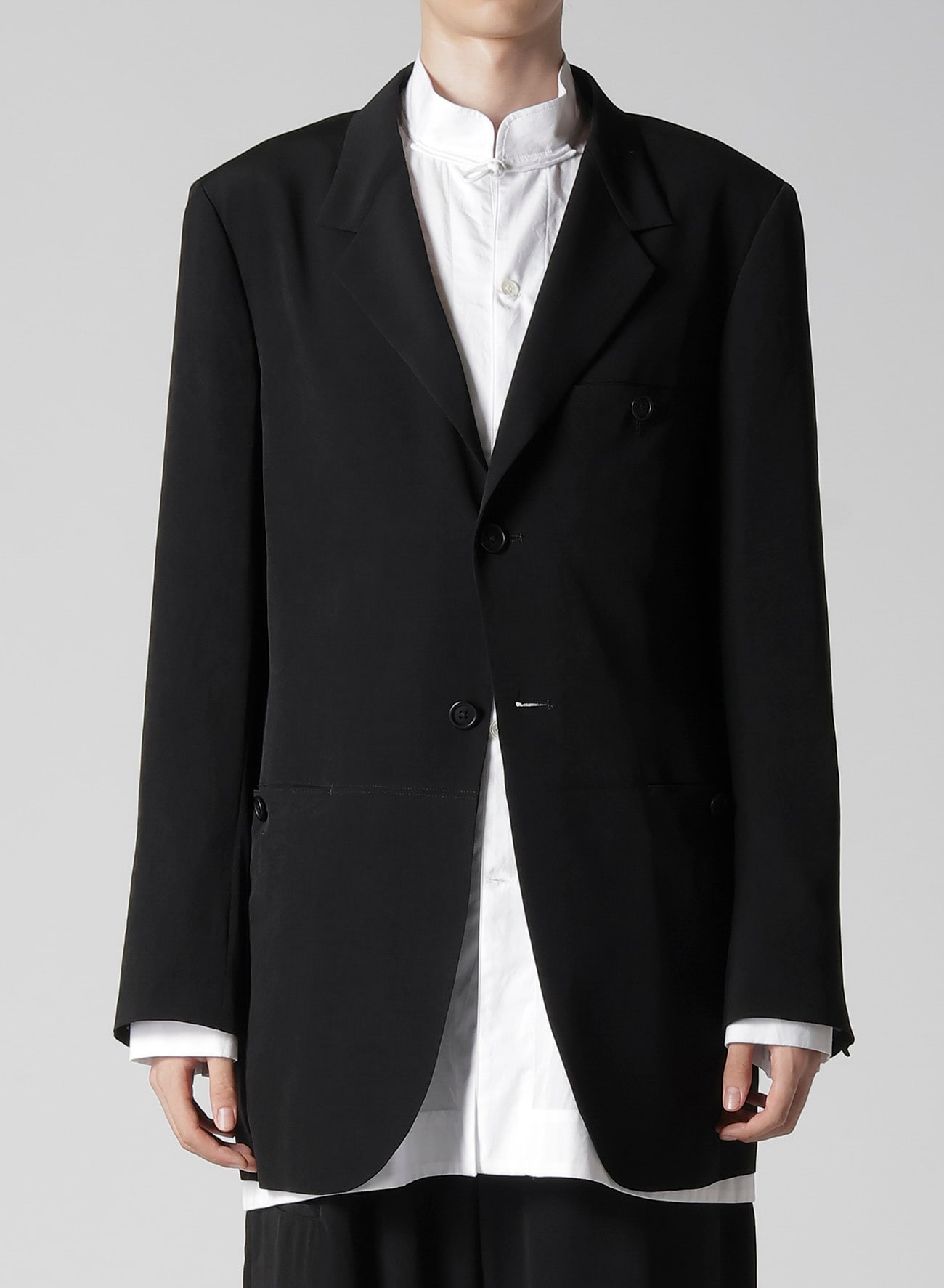 TA TUXEDO PARALLEL PANELED JACKET_1
