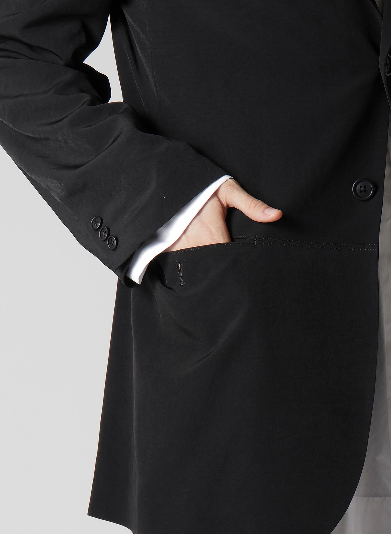 TA TUXEDO PARALLEL PANELED JACKET_4