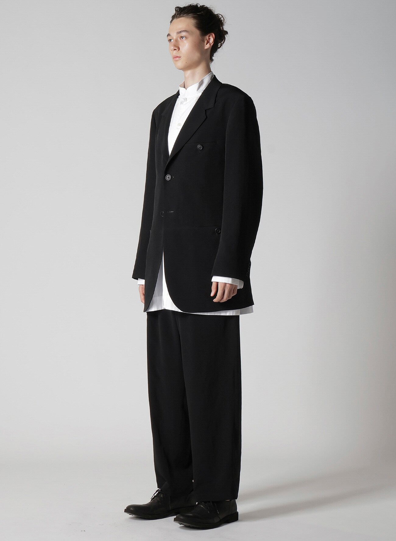 TA TUXEDO PARALLEL PANELED JACKET_7