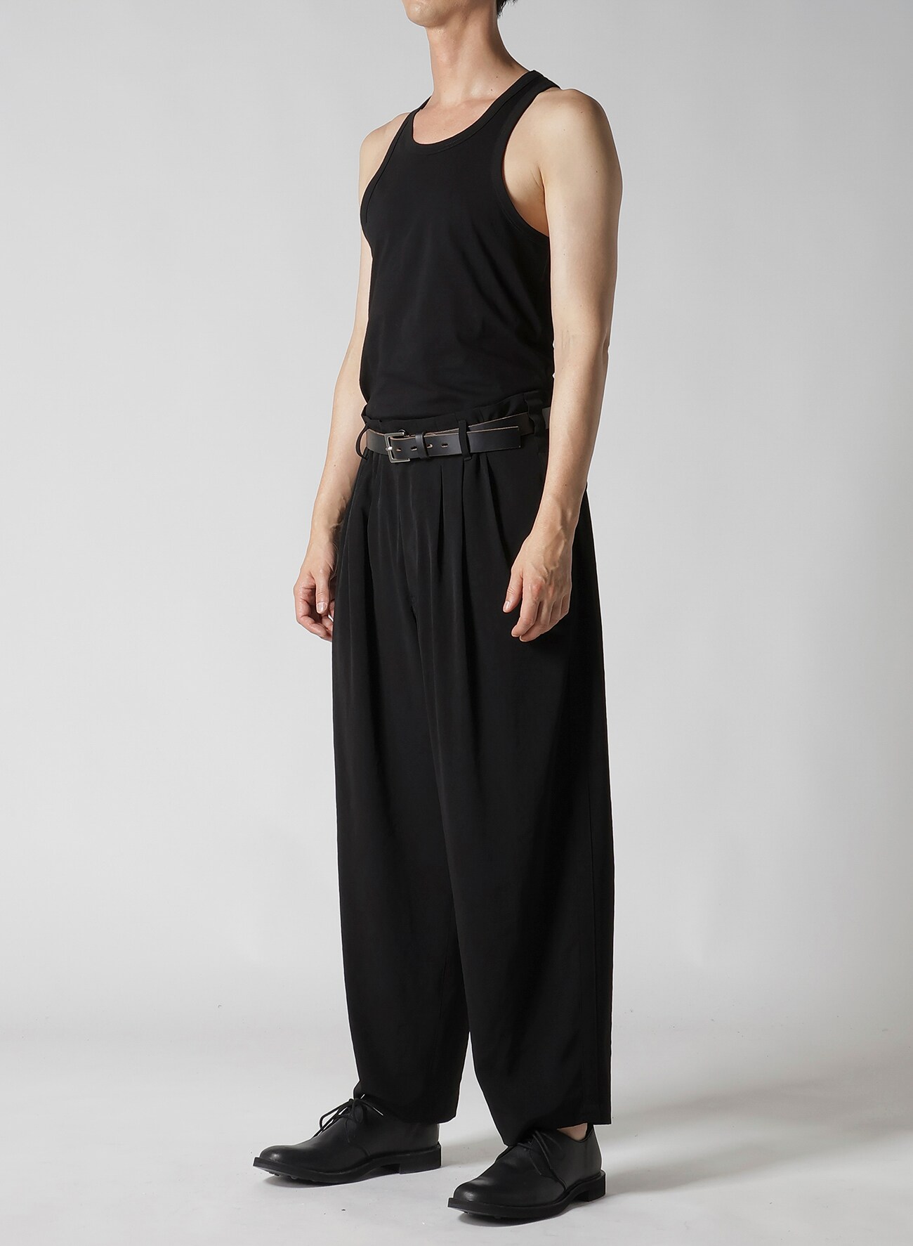 ヨウジヤマモト プールオム TUXEDO SIDE TAPED PANTS ヨウジヤマモト プールオム TUXEDO SIDE TAPED PANTS - メルカリ