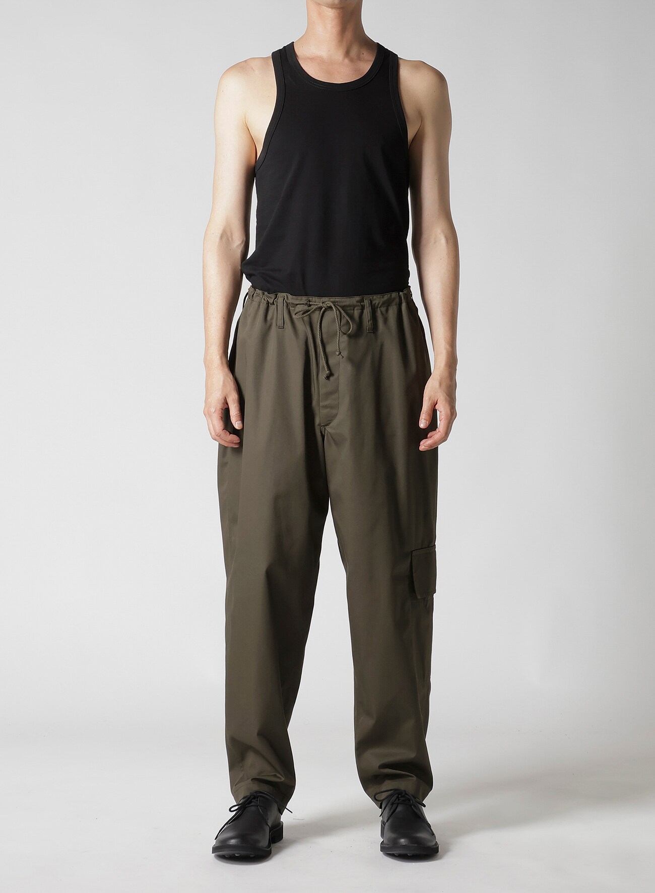 T/C TWILL PANTS WITH  SIDE SEAM TUCK_9