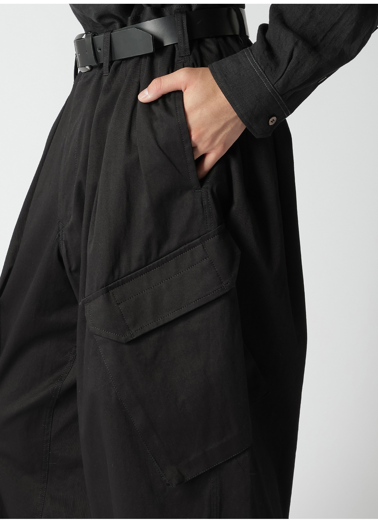 KATSURAGI WORK PANTS WITH 12-TUCKS(S Black): Y's for men｜WILDSIDE 