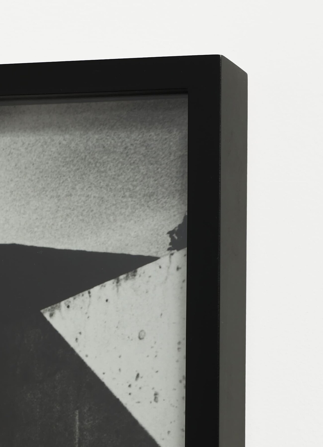 TAKAY  "IN PRAISE OF SHADOW（HOMAGE TO TADAO ANDO）"  01_3