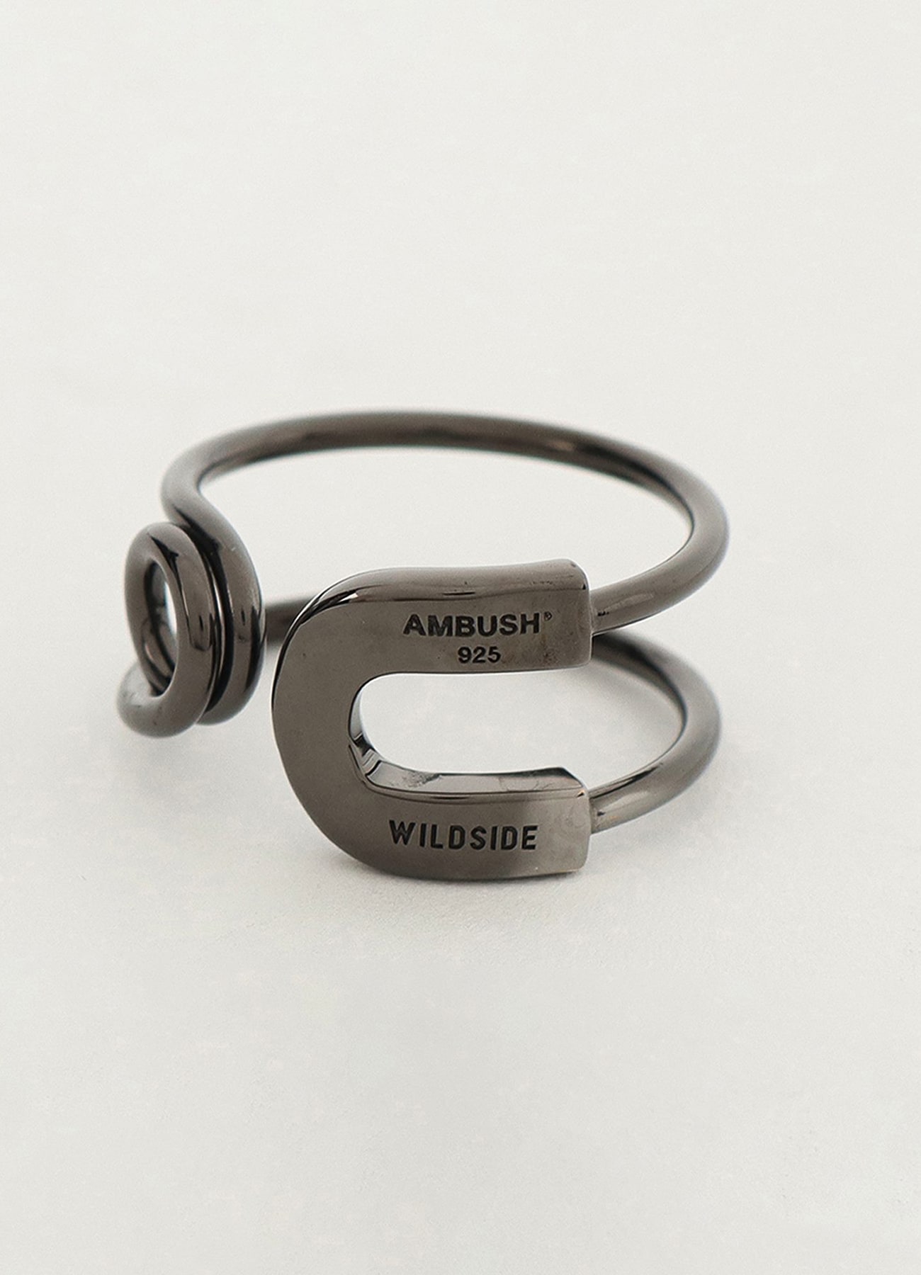 WILDSIDE × AMBUSH SAFETY PIN RING