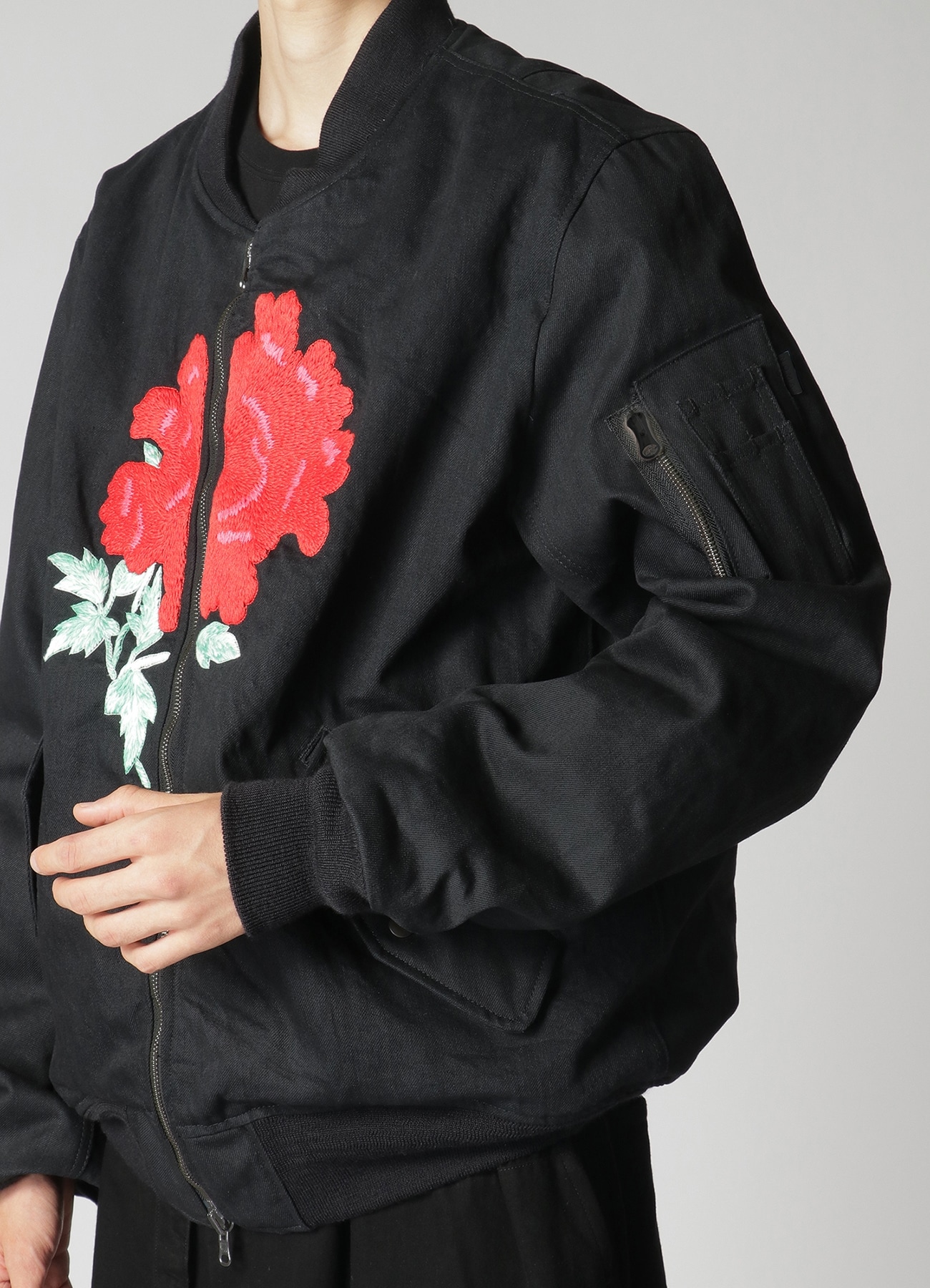 WILDSIDE × NOMA t.d. HAND EMBROIDERY Flight Jacket_5