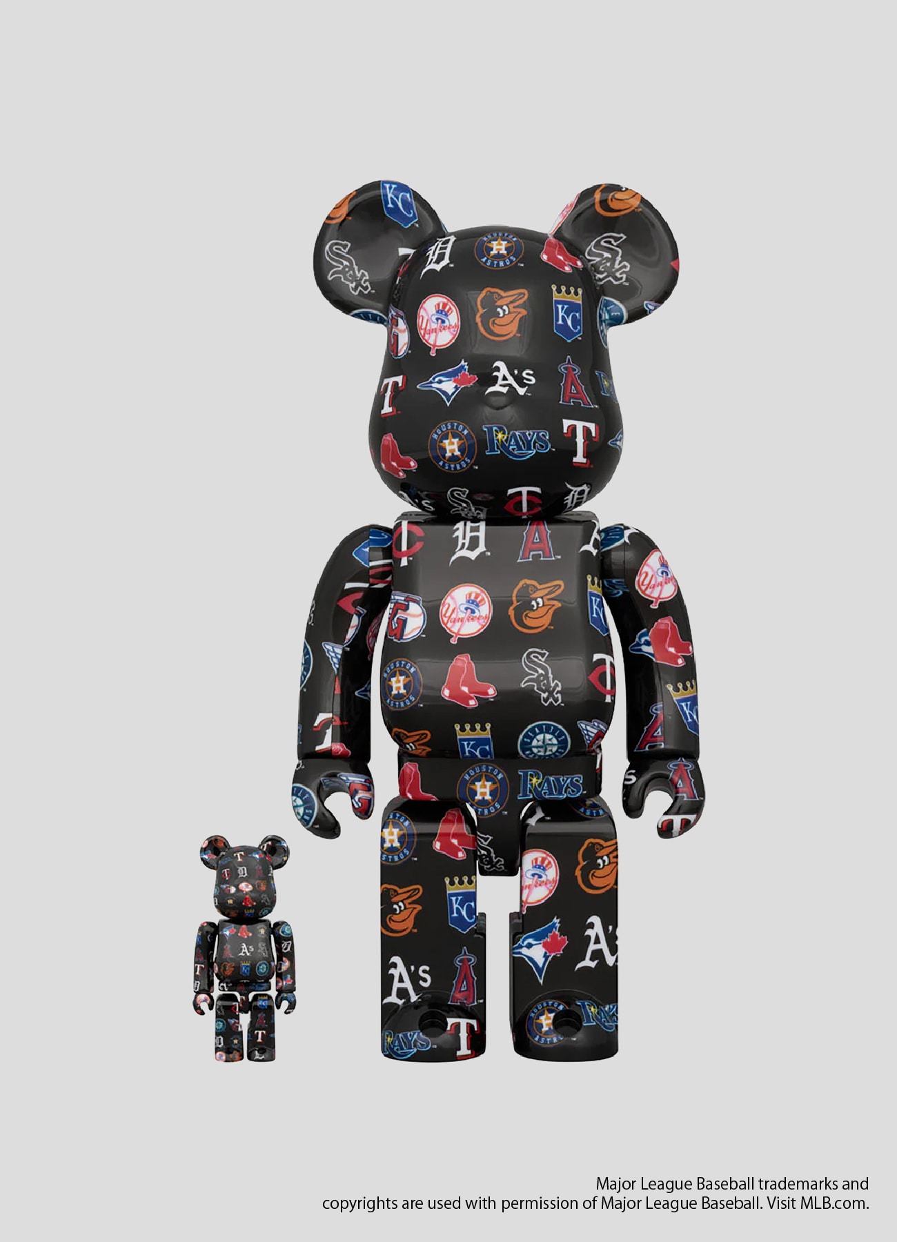 BE@RBRICK AMERICAN LEAGUE(TM) BLACK Ver. 100％ & 400％_1