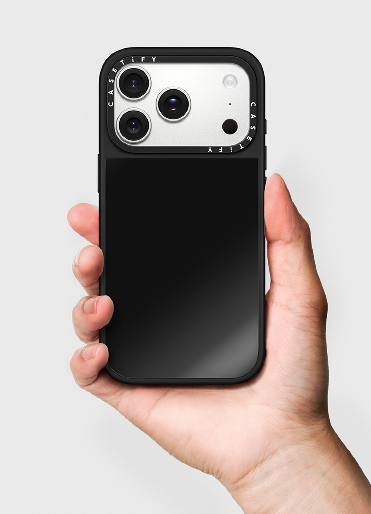 WILDSIDE｜CASETiFY：Disney Special Edition Mickey Mouse & Rose iPhone Case (MagSafe Mirror)_4