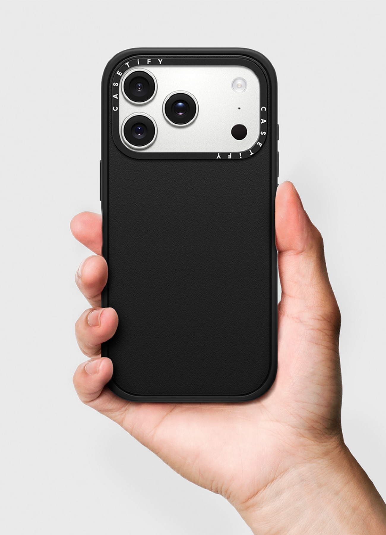 WILDSIDE｜CASETiFY：Disney Special Edition Mickey Mouse & Gothic Flower iPhone Case (MagSafe Impact)_4