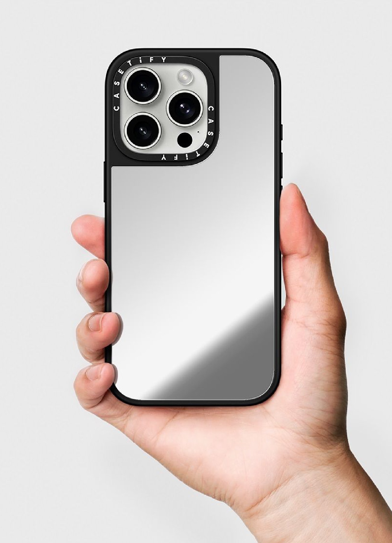 【4/10 17:00 release】WILDSIDE｜CASETiFY：Disney Special Edition Mickey Mouse & Gothic Flower Case (MagSafe Mirror)_4