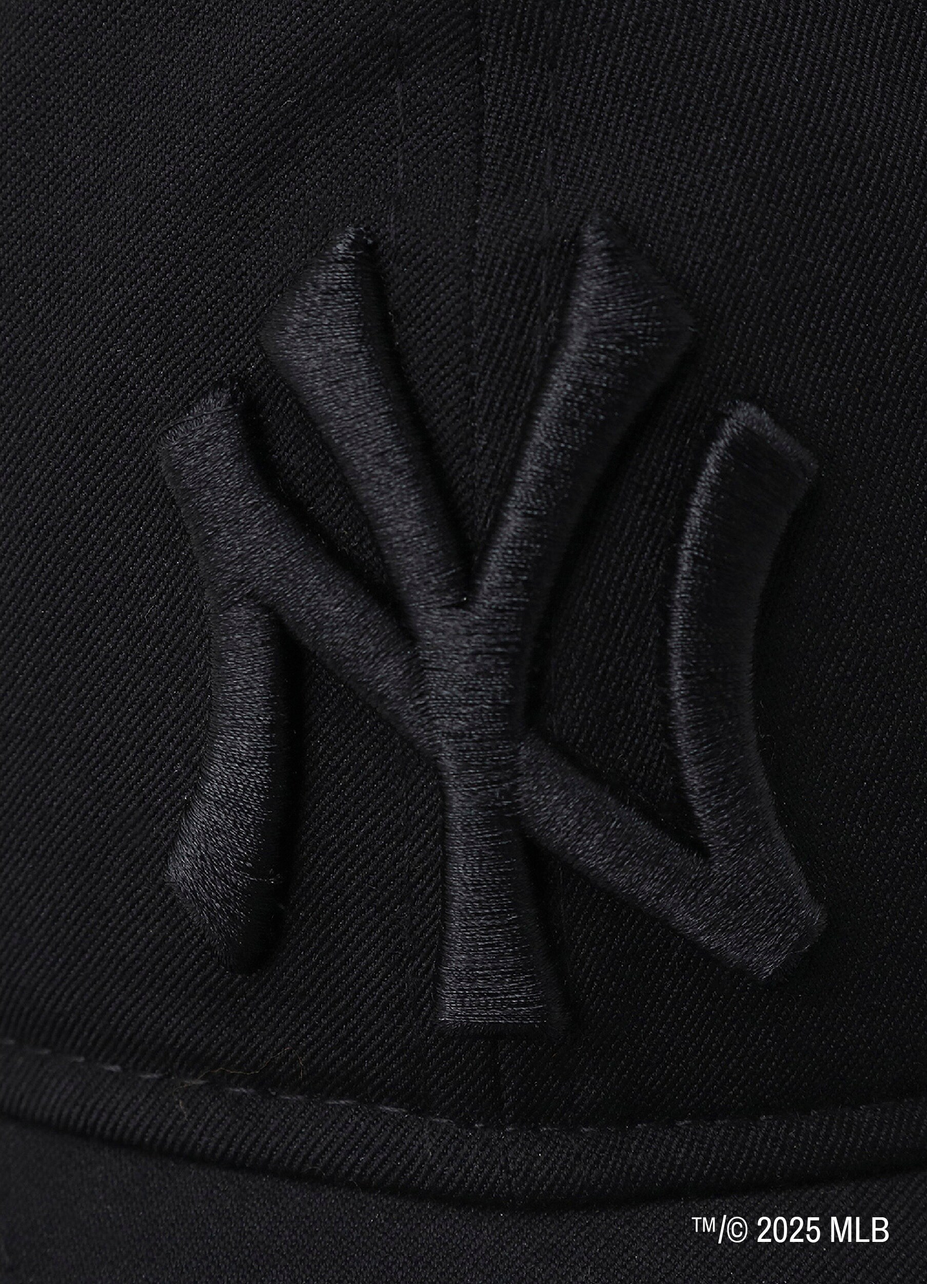 WILDSIDE×NEW ERA 9THIRTY New York Yankees BLACK GABARDINE CAP_5