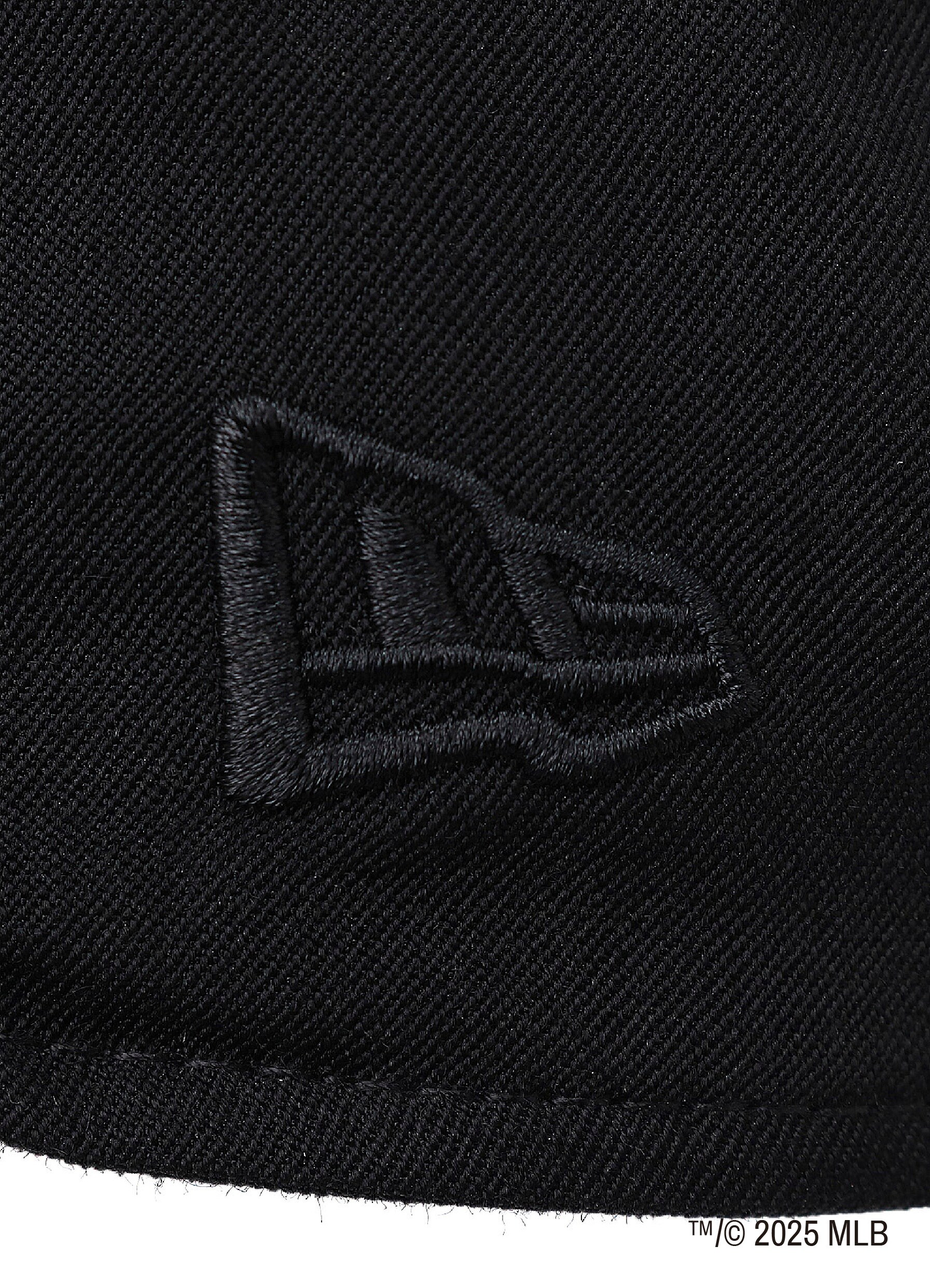 WILDSIDE×NEW ERA 9THIRTY New York Yankees BLACK GABARDINE CAP_7