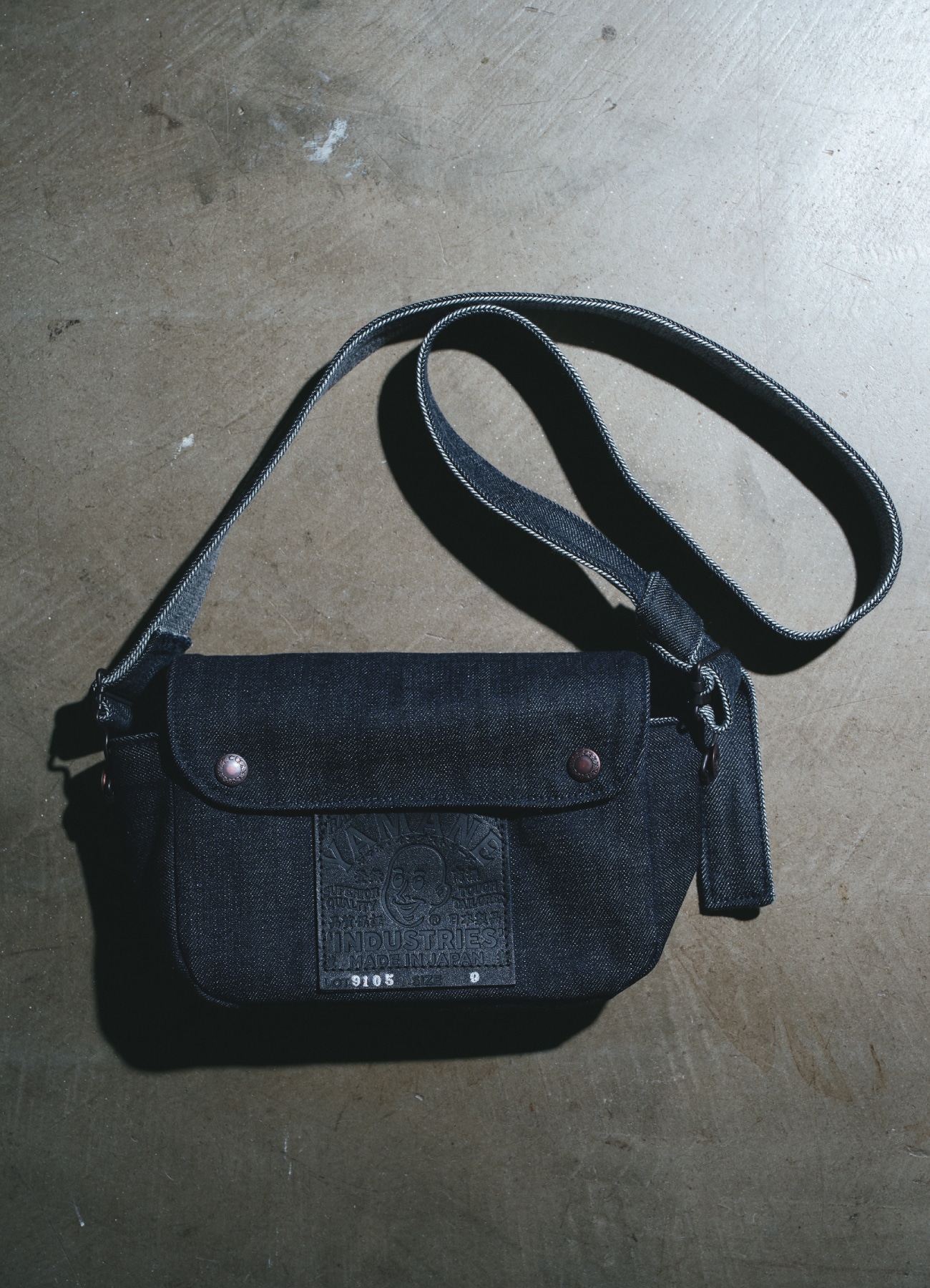 WILDSIDE × YAMANE INDUSTRIES Lot.9105 Denim Flap Shoulder Bag_1