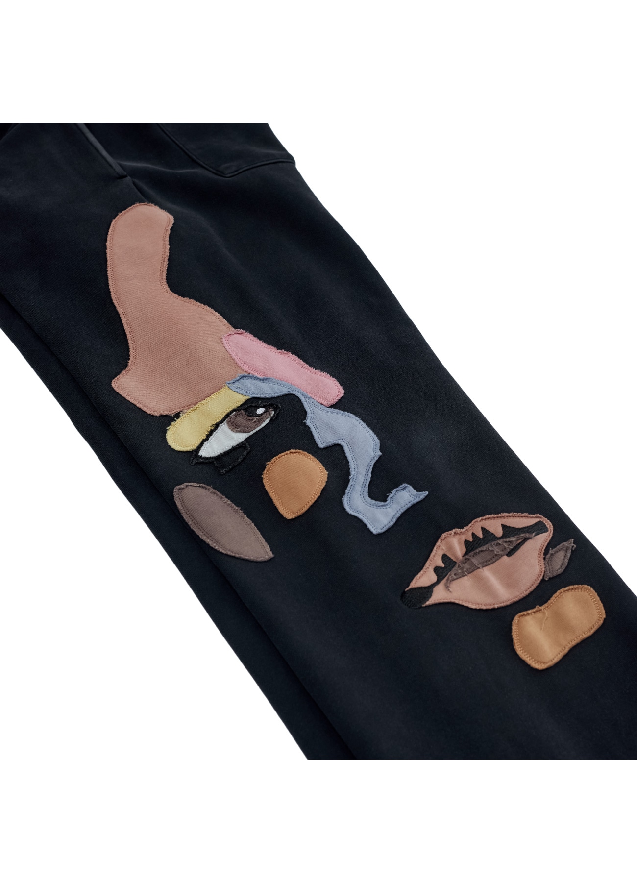 【11/8 12:00 release】Side Eye Face Sweats_3