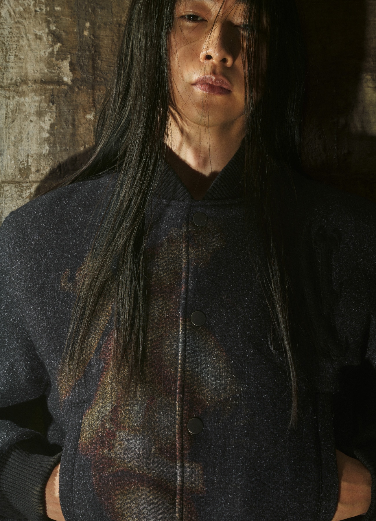 【11/26 12:00 release】WILDSIDE x M A S U WOMAN PORTRAIT VARSITY JACKET_3