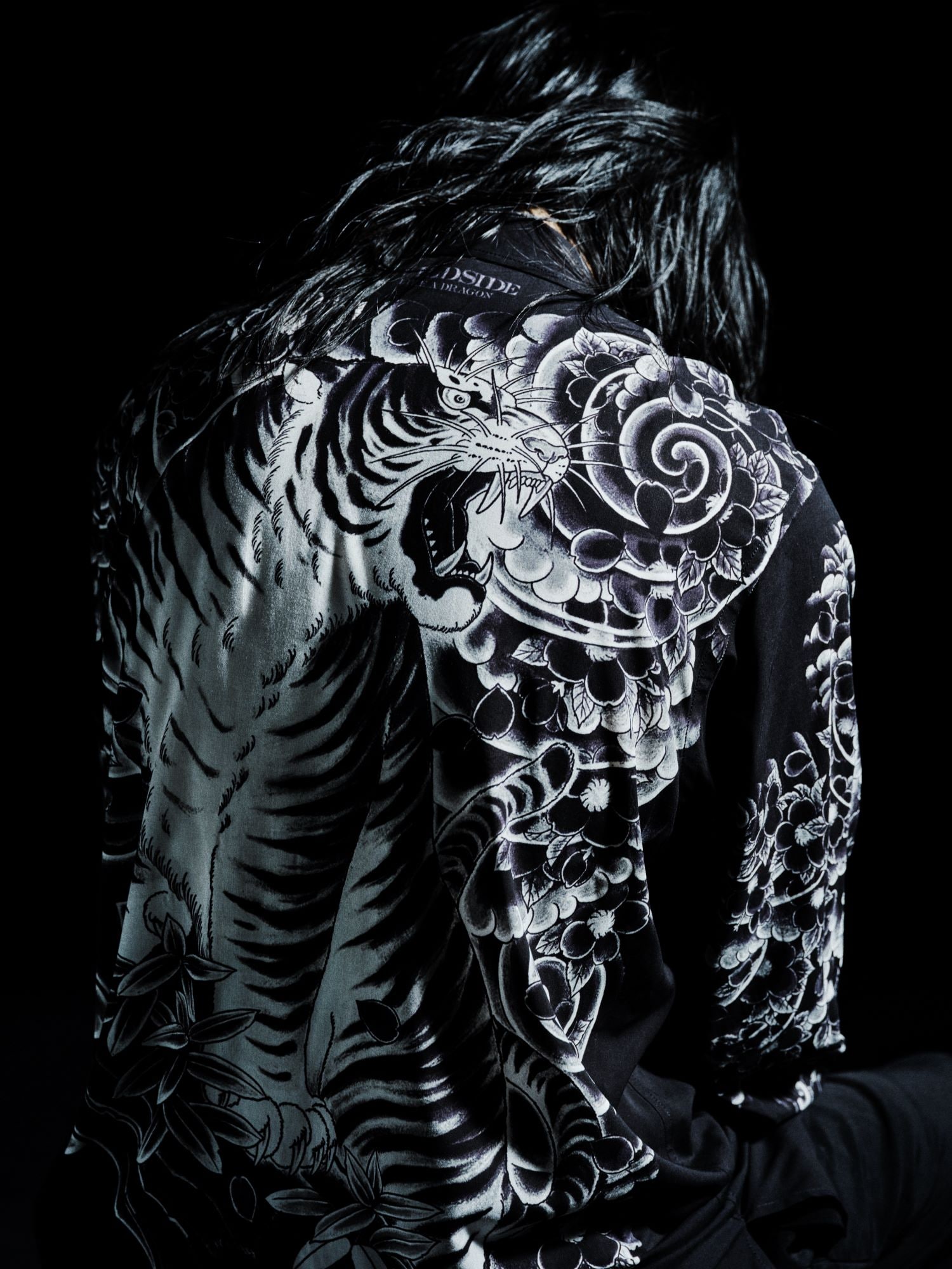 4/23 12:00 Release】WILDSIDE × 龍が如くスタジオ Rayon Shirt