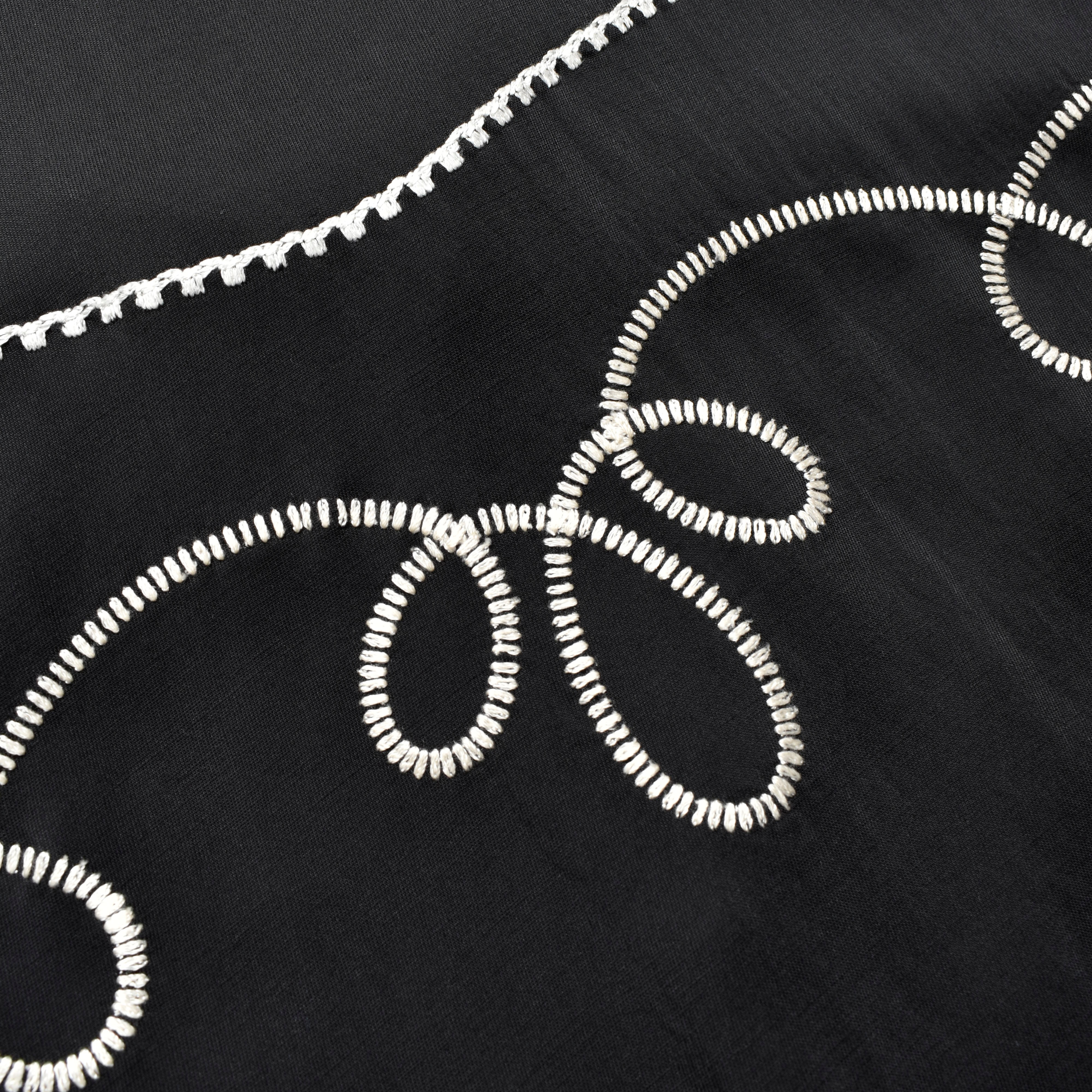 Arabesque Embroidery Western JKT_11