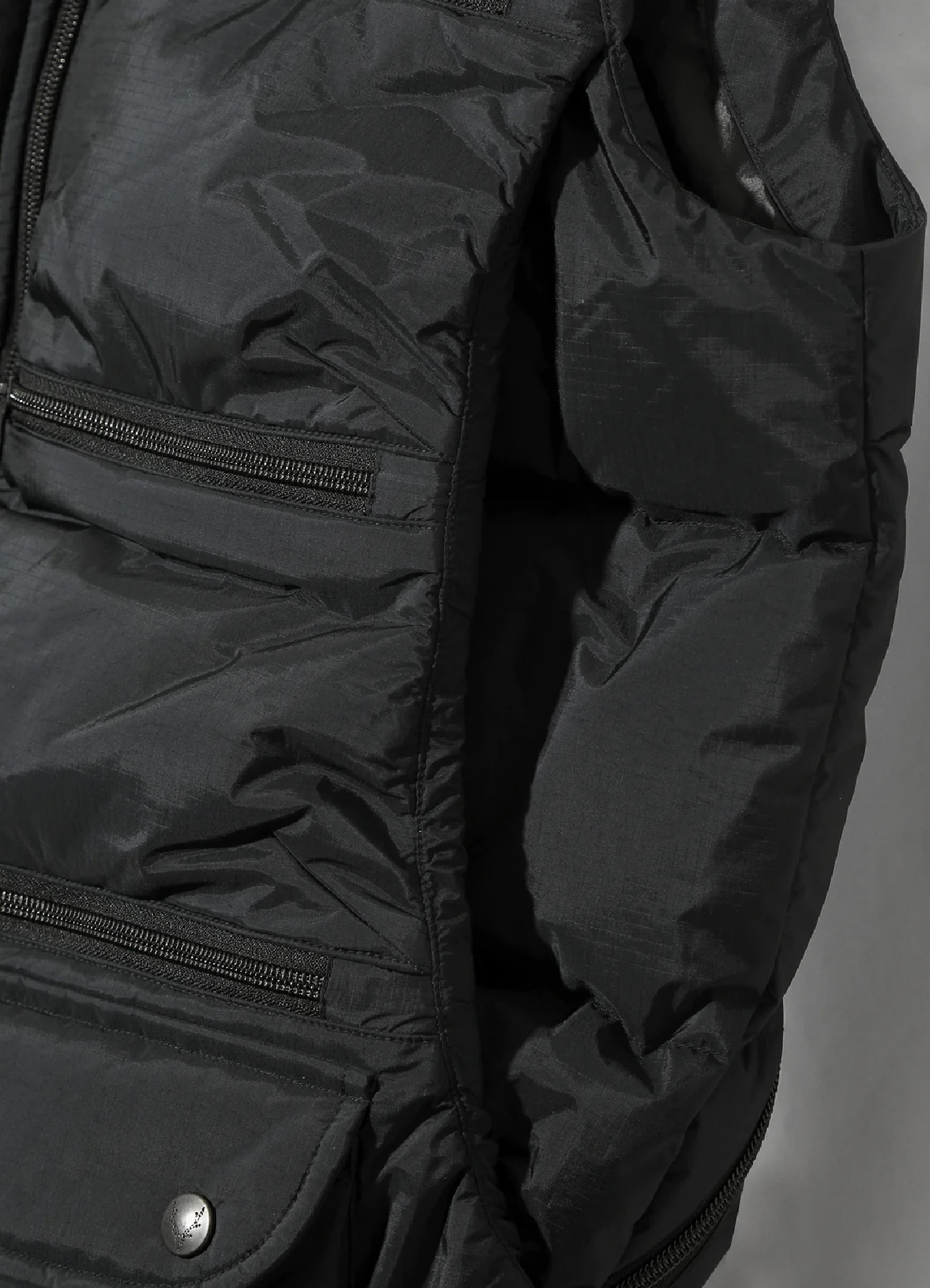 【9/26 12:00 発売】South2 West8 x NANGA Fishing Down Vest_5