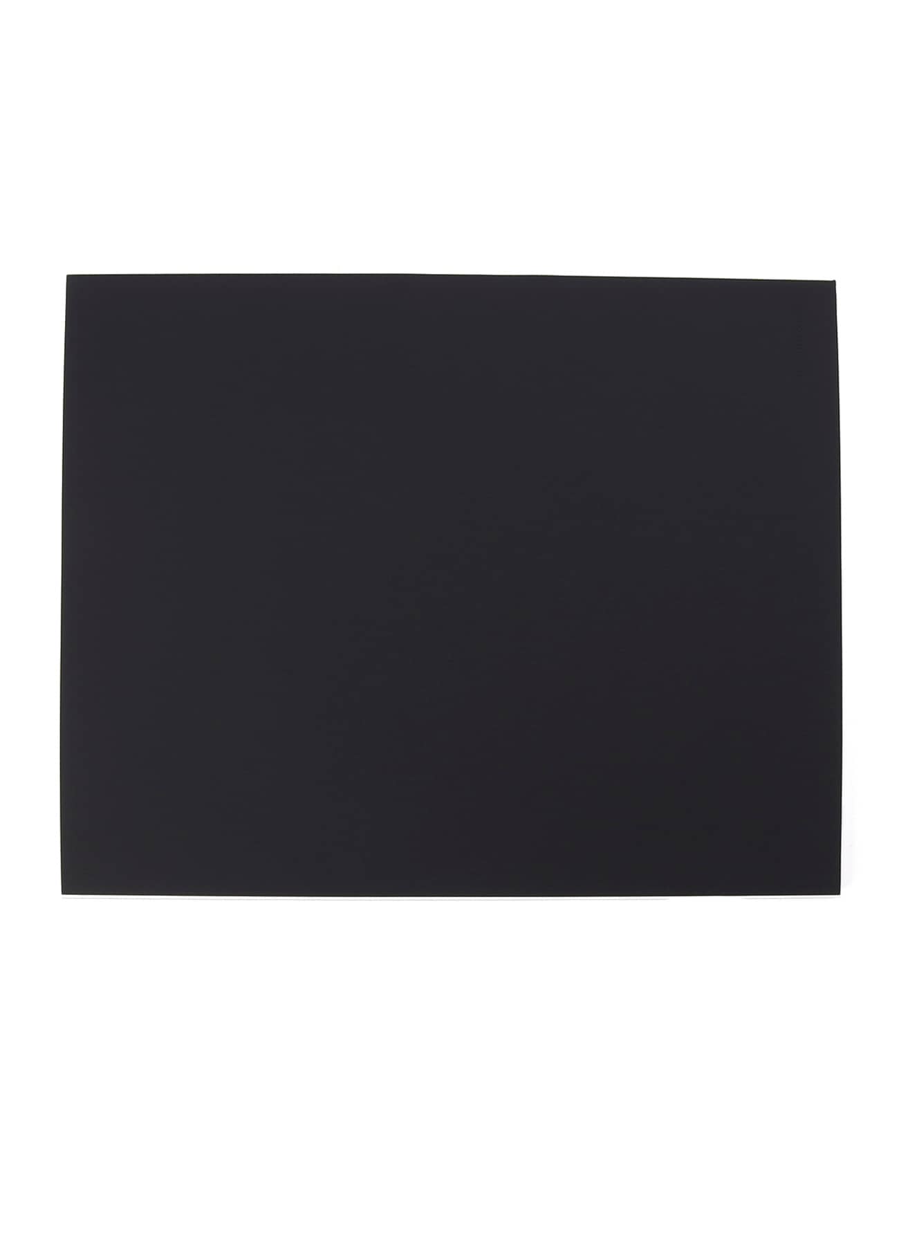 DIALOGUE Yohji Yamamoto and Sarah Moon_10