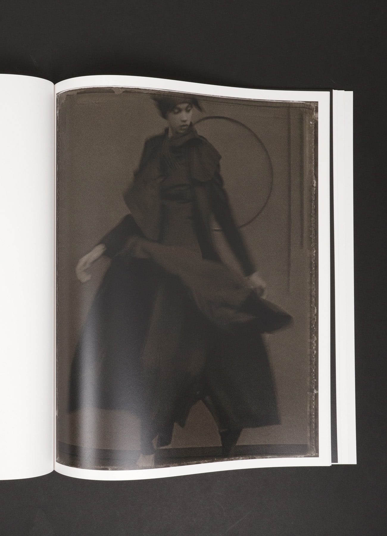 DIALOGUE Yohji Yamamoto and Sarah Moon_5