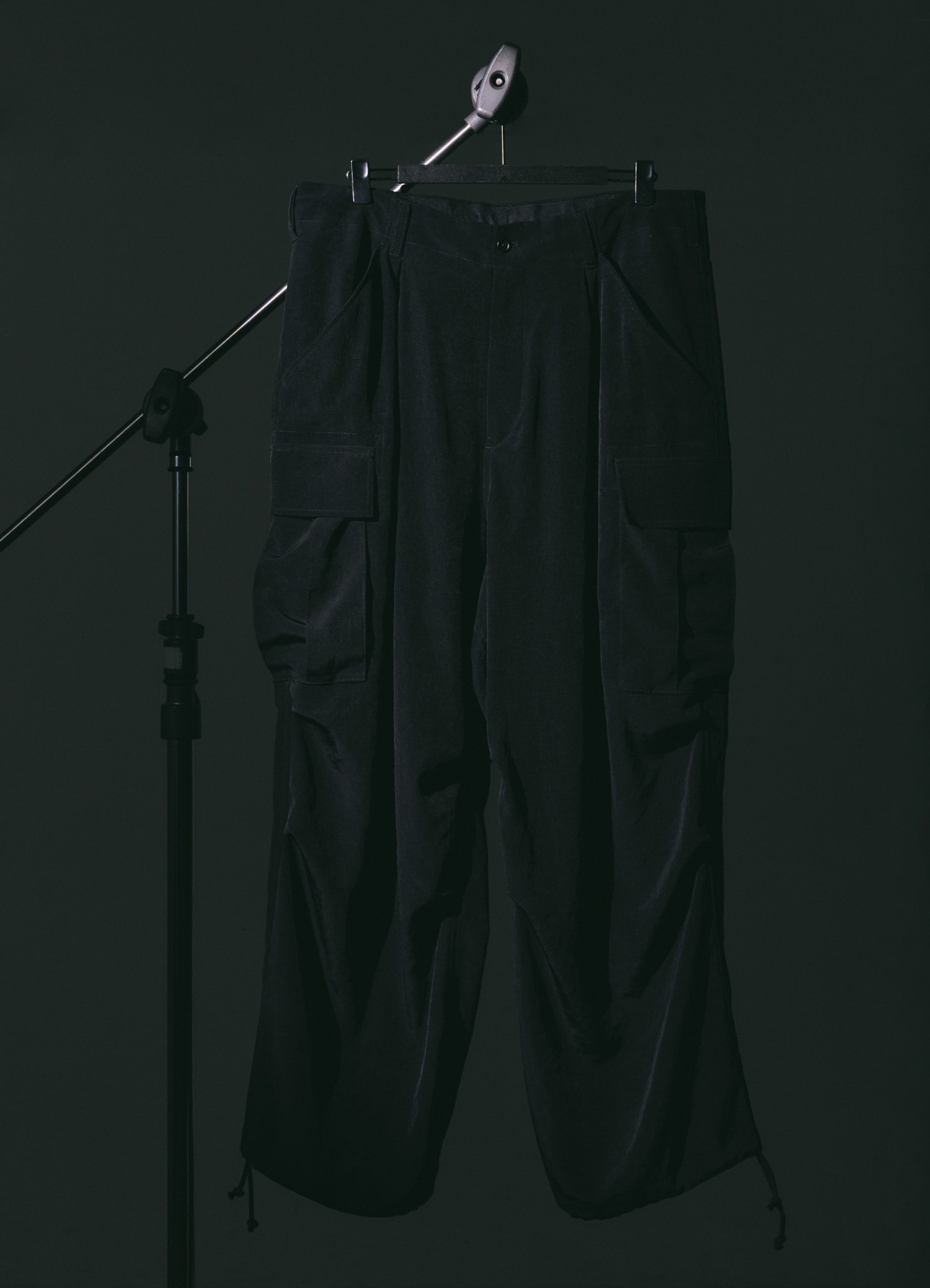 【5/13 12:00 release】Ta/Pe Crepe de Chine Cargo Pants All Black