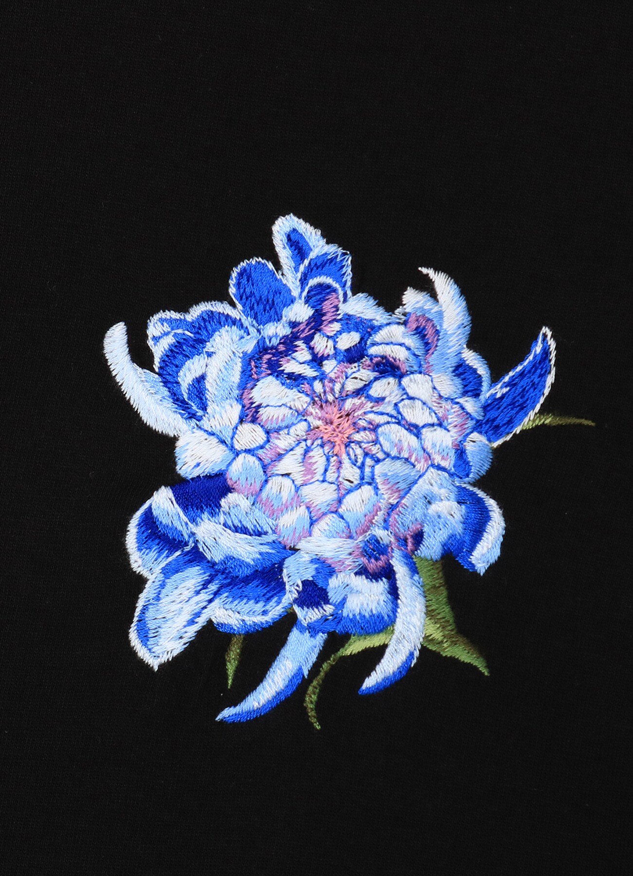Embroidery Lily T-shirt_7